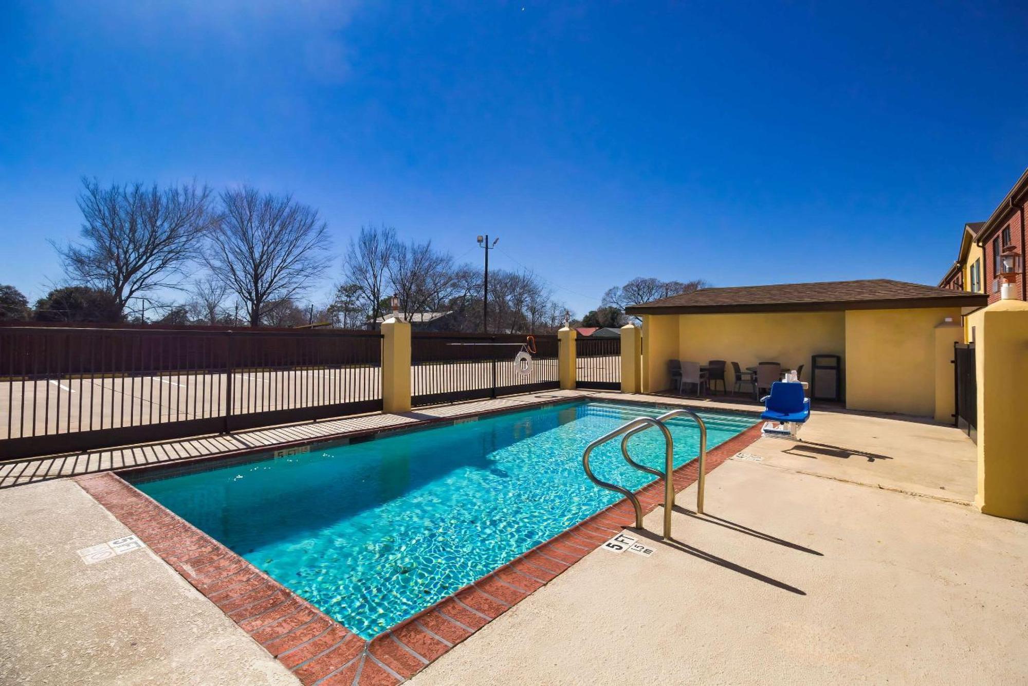 Quality Inn Bay City Tx Εξωτερικό φωτογραφία